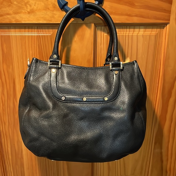 Tory Burch Leather Amanda Classic Hobo Bag - Picture 4 of 11